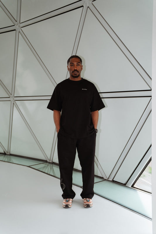 MANA SPC oversized shirt in black, front